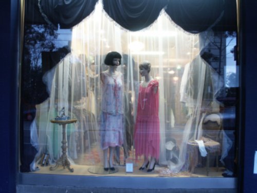 Window - flappers.