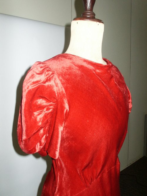 30s red velvet gown